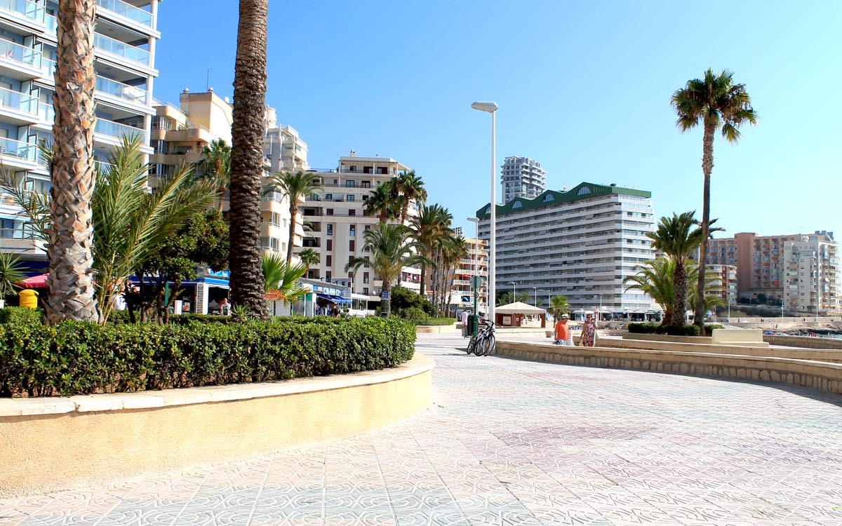 Ramblay-calp-espagne-elygypset